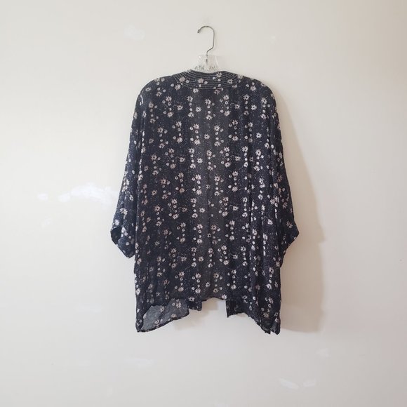 Anthropologie Erfurt Daisy Navy Kimono OS - Picture 5 of 8